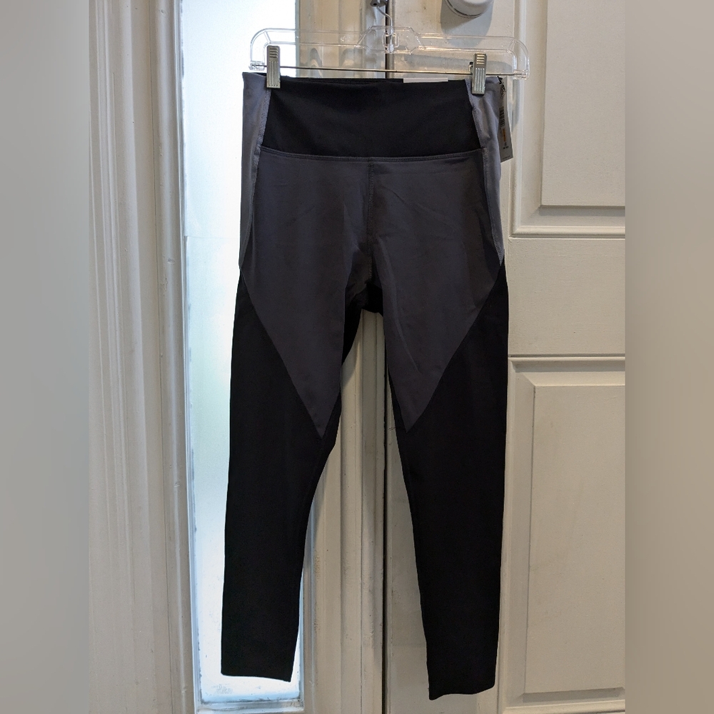 Calvin Klein never worn with tags workout leggings.